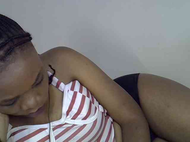 Ebonybootygirl webcam