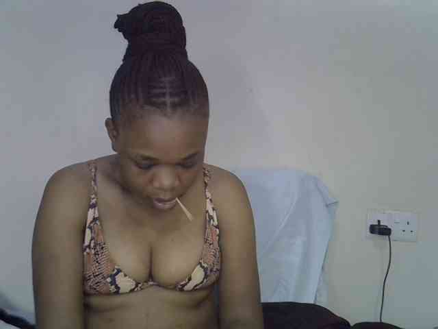Ebonybootygirl webcam