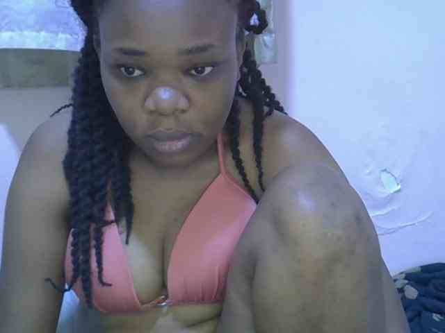 Ebonybootygirl webcam