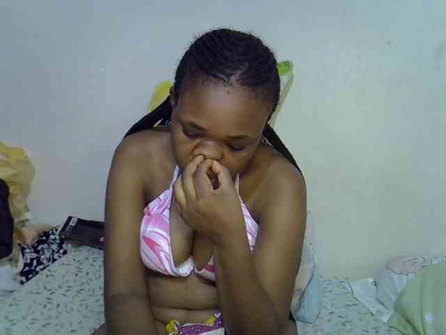 Ebonybootygirl webcam