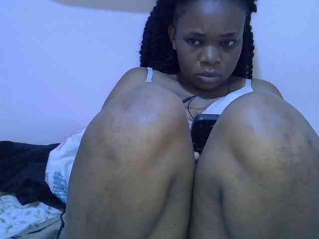 Ebonybootygirl webcam