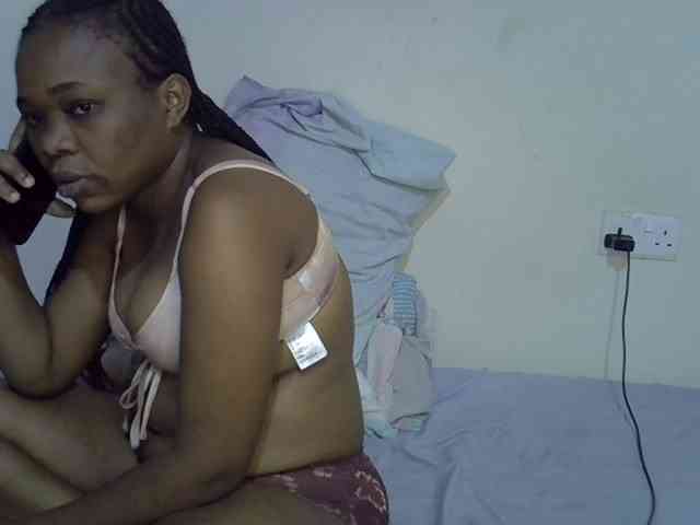 Ebonybootygirl webcam