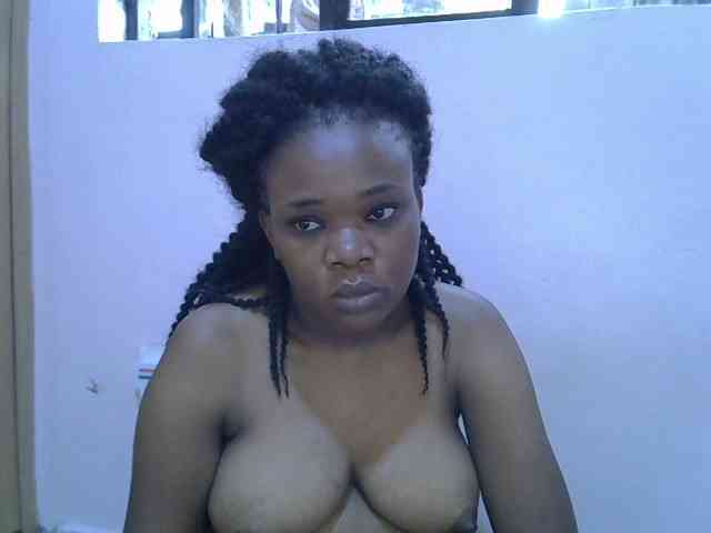 Ebonybootygirl webcam