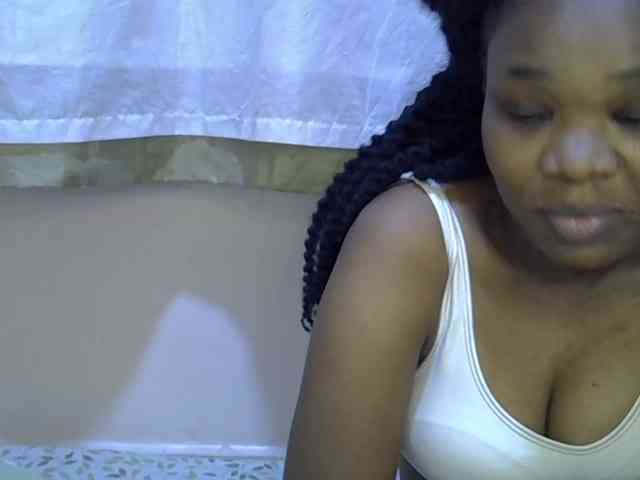 Ebonybootygirl webcam