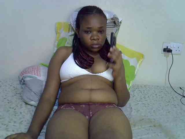 Ebonybootygirl webcam