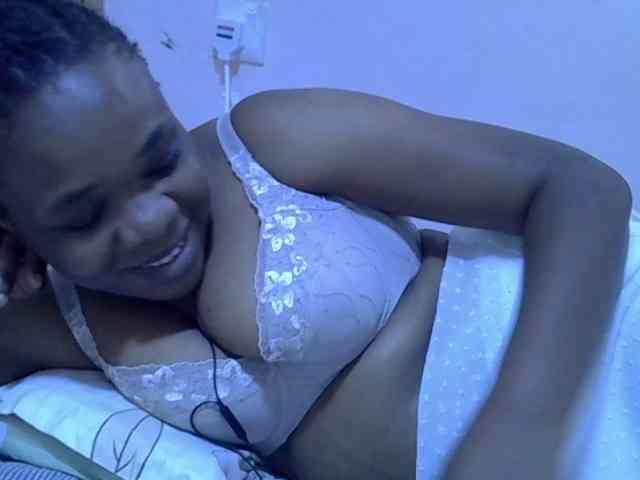 Ebonybootygirl webcam