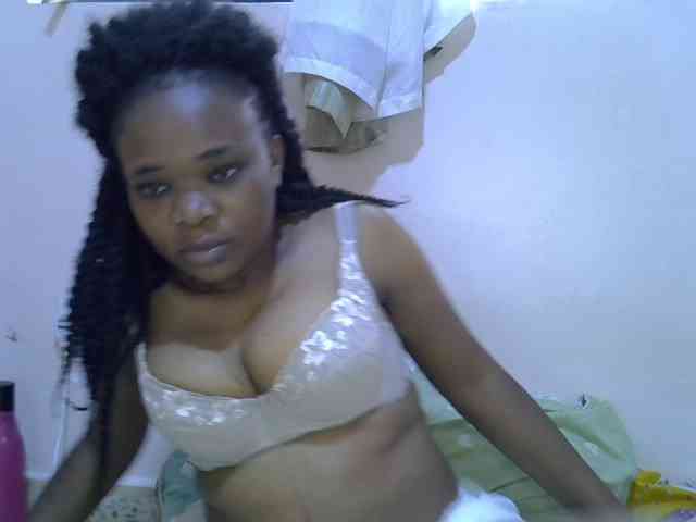 Ebonybootygirl webcam