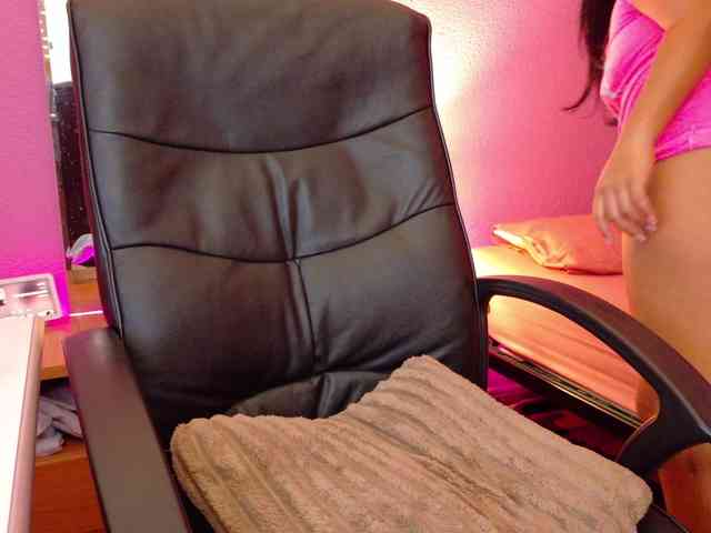 Maddiebumb webcam