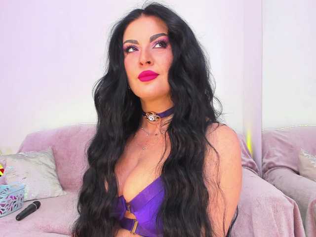 ClaireWarny's BongaCams show and profile