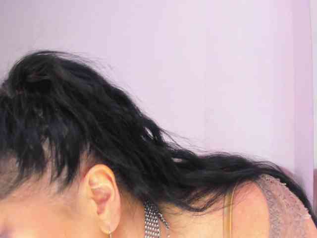 ClaireWarny webcam