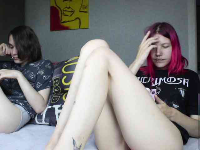 SquirtWave Sex Cam Show