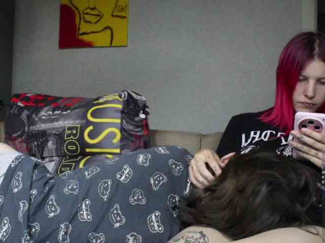 SquirtWave Sex Cam Show