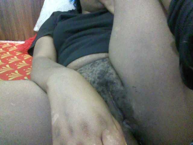 Babybrown, live now on BongaCams
