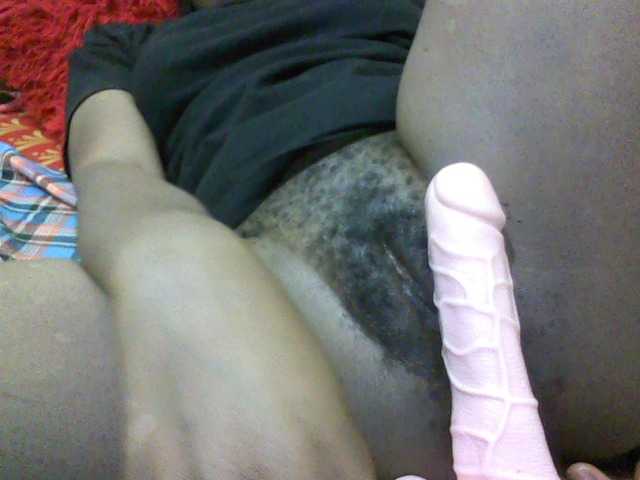 Babybrown, live now on BongaCams
