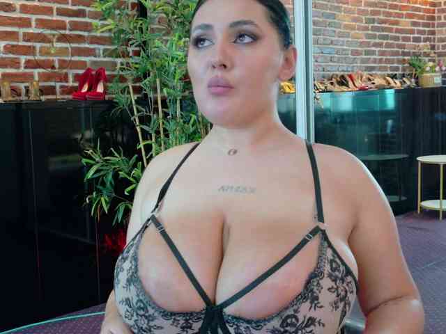 boobzilla webcam