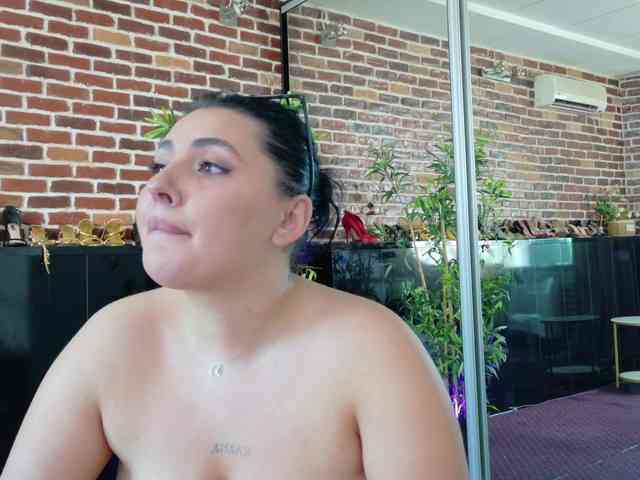boobzilla webcam