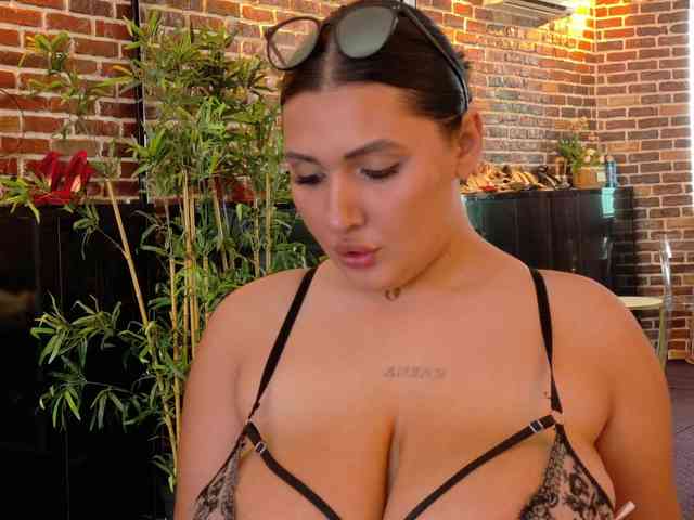 boobzilla webcam