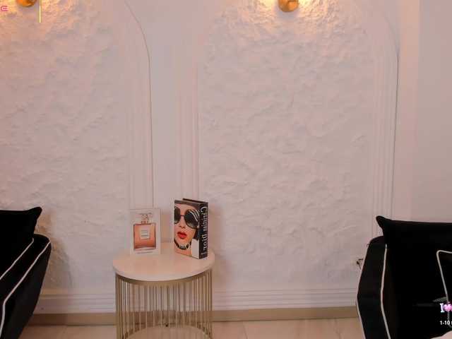 VeronicaBlue live cam on BongaCams
