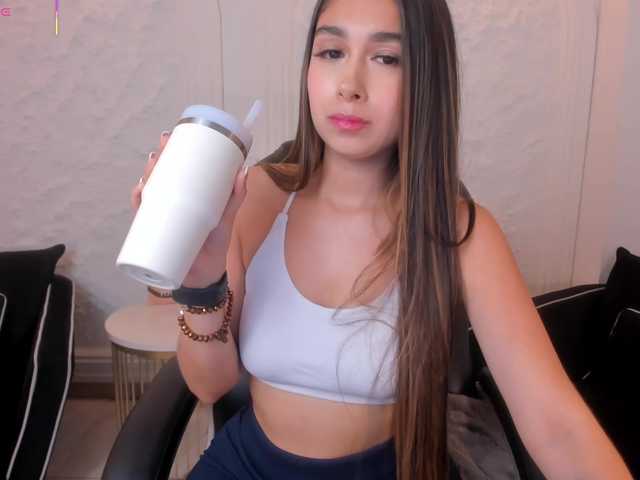 VeronicaBlue live cam on BongaCams