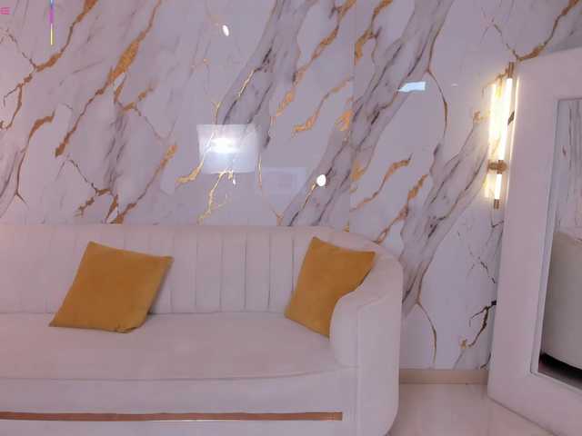 VeronicaBlue live cam on BongaCams