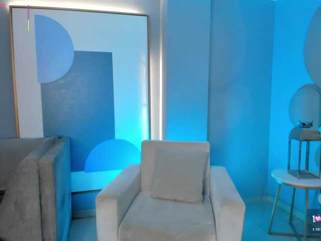 VeronicaBlue live cam on BongaCams