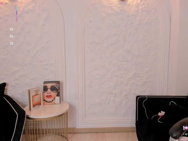 VeronicaBlue live cam on BongaCams