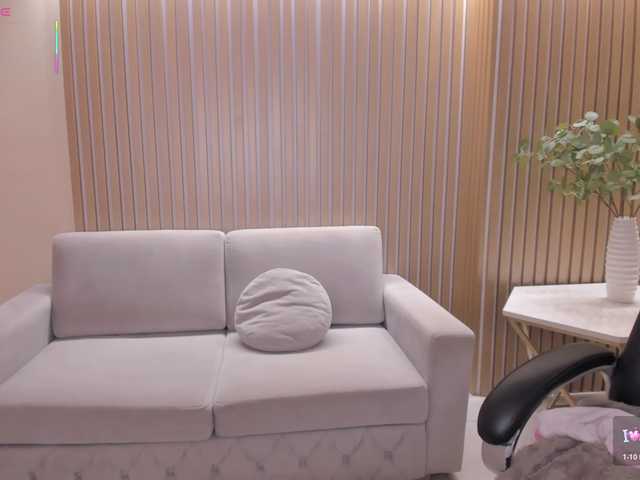 VeronicaBlue live cam on BongaCams