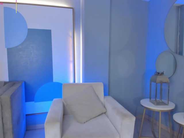 VeronicaBlue live cam on BongaCams