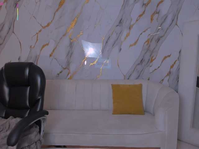VeronicaBlue live cam on BongaCams
