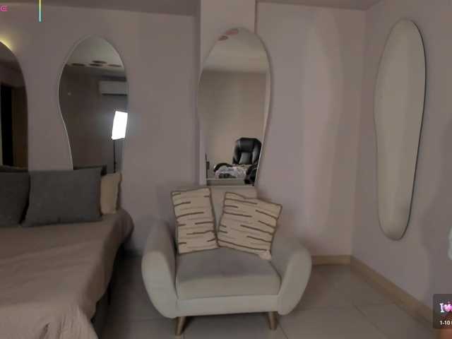 VeronicaBlue live cam on BongaCams