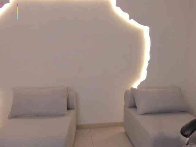 VeronicaBlue webcam