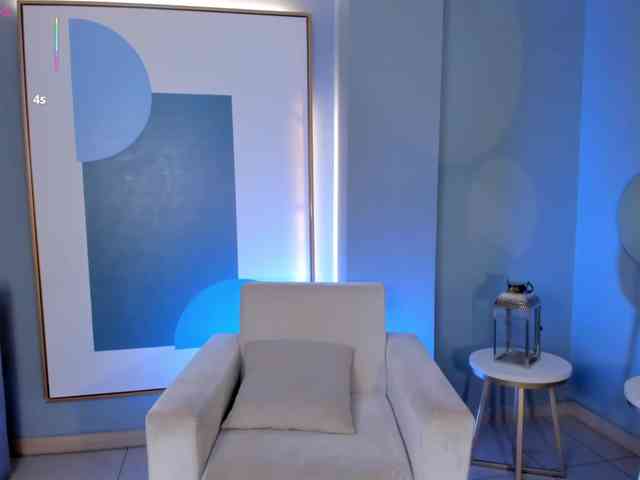 VeronicaBlue webcam