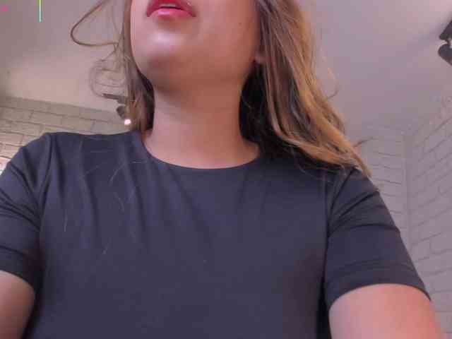 VeronicaBlue webcam