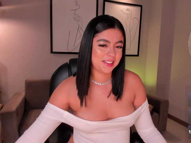 NataliaGaret live cam on BongaCams