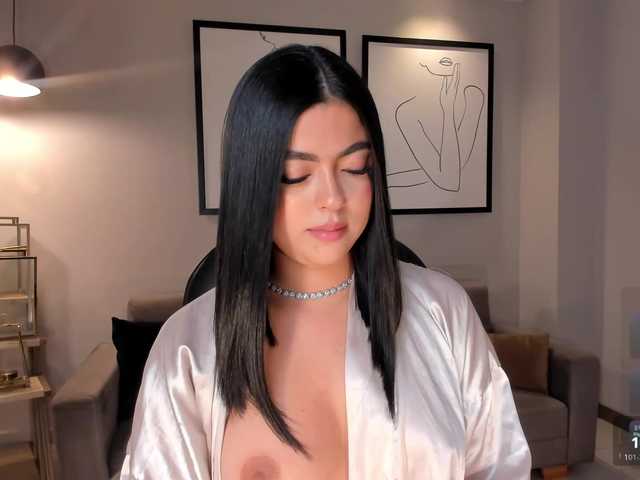 NataliaGaret live cam on BongaCams