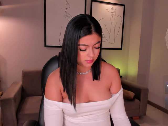 NataliaGaret live cam on BongaCams