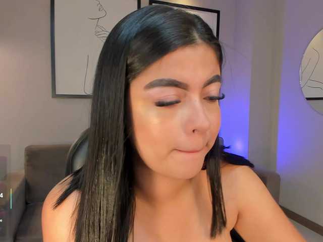 NataliaGaret live cam on BongaCams