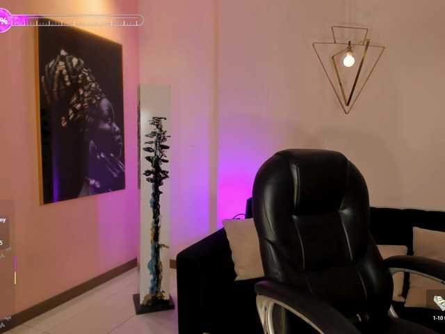 NataliaGaret live cam on BongaCams