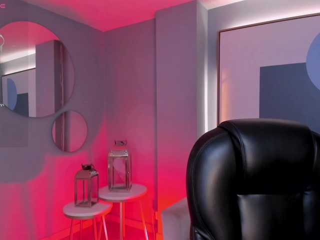 MaddisonTaylor live cam on BongaCams