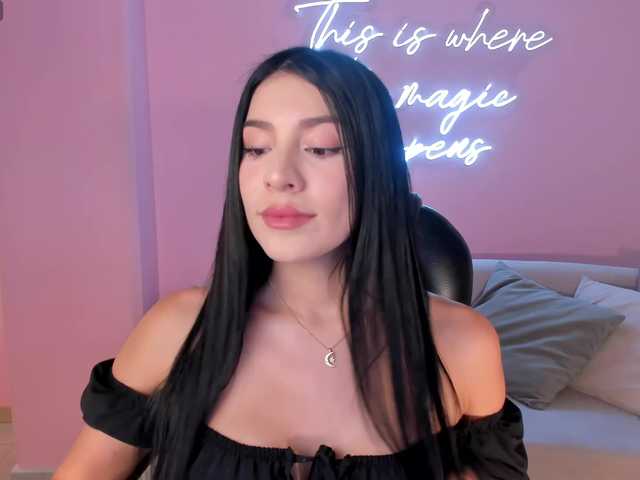 MaddisonTaylor webcam
