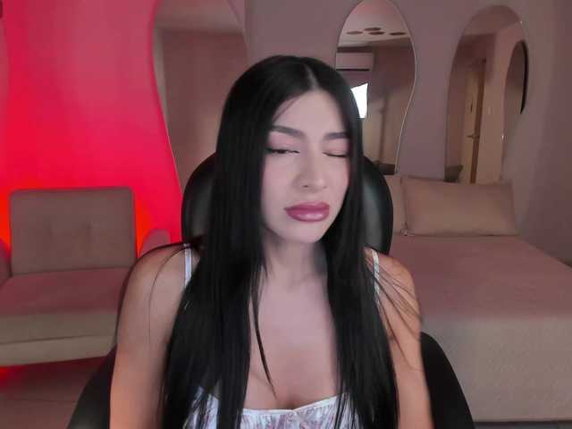 MaddisonTaylor live cam on BongaCams