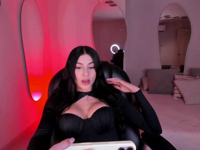 MaddisonTaylor live cam on BongaCams