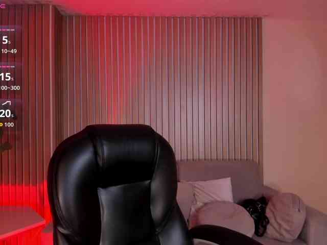 MaddisonTaylor webcam