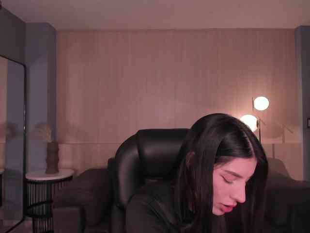 MaddisonTaylor webcam