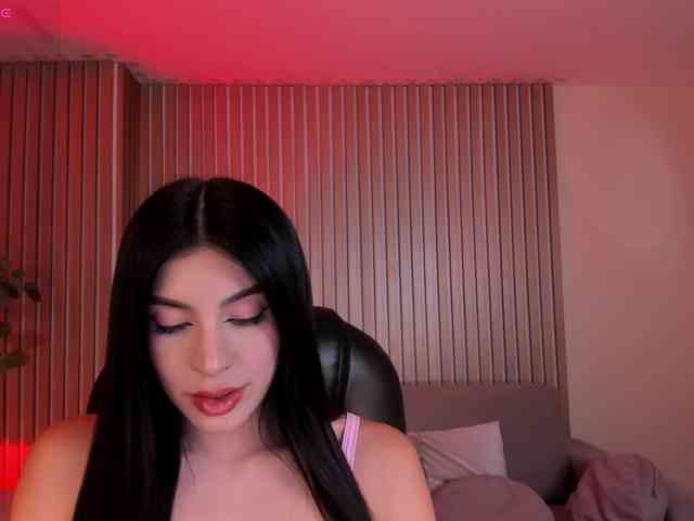 MaddisonTaylor webcam