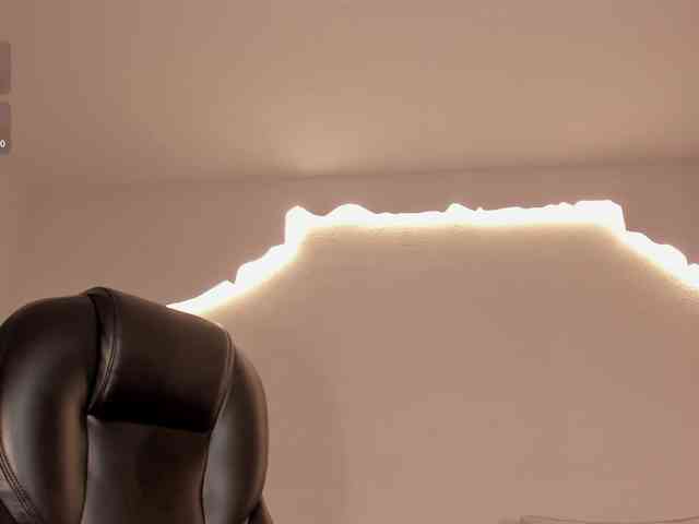 MaddisonTaylor webcam