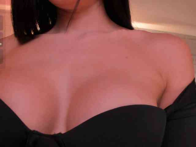 MaddisonTaylor webcam