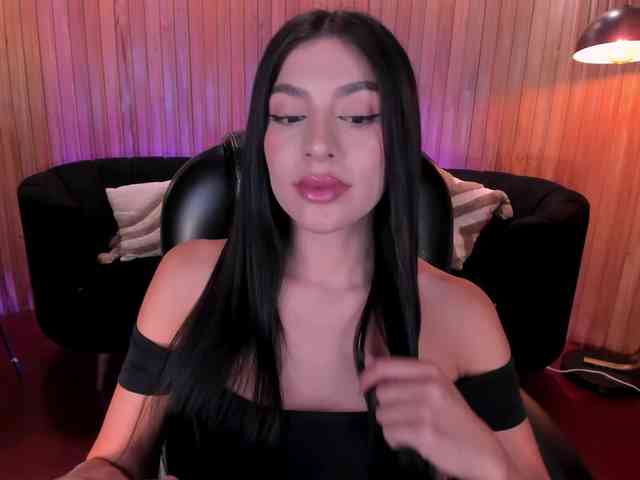 MaddisonTaylor webcam