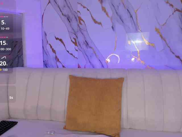 MaddisonTaylor webcam