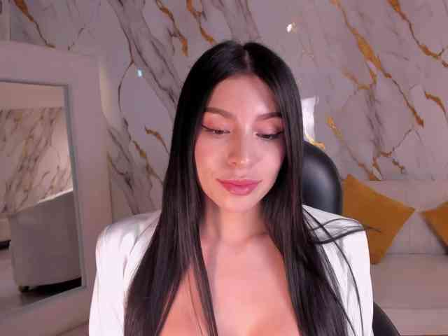 MaddisonTaylor webcam